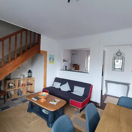 度假居 Maison 2 Chambres Tout Confort, A Proximite Du Port De La Plage, Salle De Jeux Pour Les Petits Et Les Grands Et Des Commerces Parking Privatif A Ouistreham